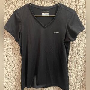 Columbia Black V-Neck Short Sleeve Women's Tee